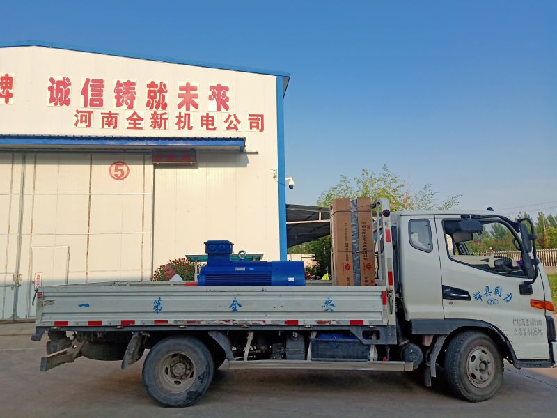 變頻電機配變頻（pín）櫃發貨  