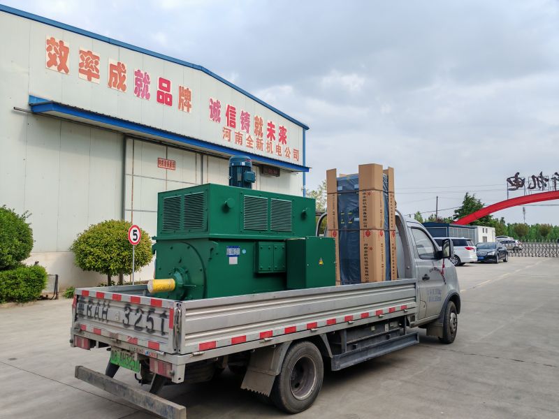鑽（zuàn）井隊630kw-6變頻電機和800kw變頻（pín）櫃裝車（chē）發貨